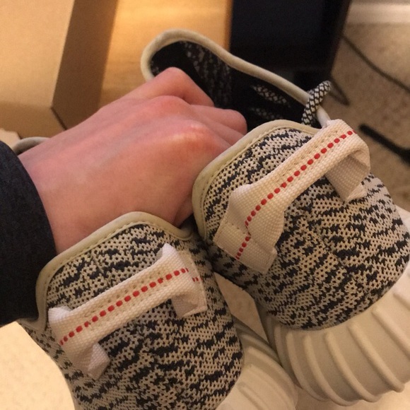 Yeezy Turtle Dove v1 - Picture 5 of 8